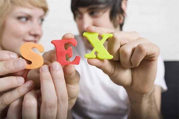 Nữ giới có đời sống tình dục thoáng sẽ gia tăng nguy cơ mắc bệnh