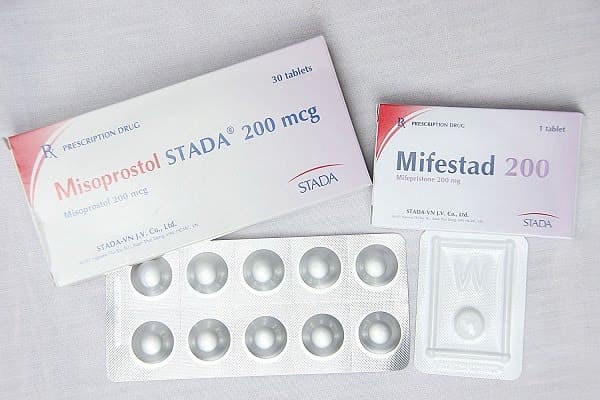 Mifestad 200 là loại thuốc sử dụng để đình chỉ sự phát triển của thai nhi