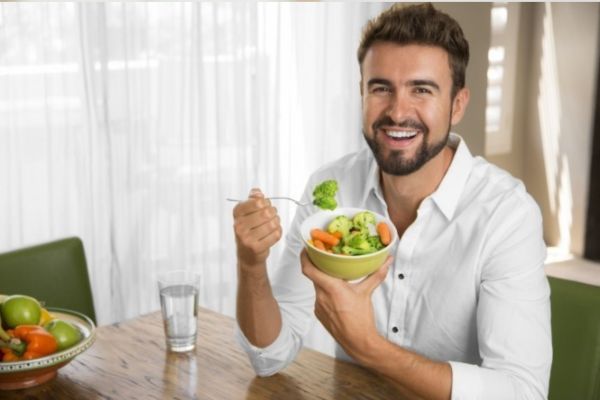 Lý do nam giới nên bổ sung thực phẩm tăng cường sinh lý nam